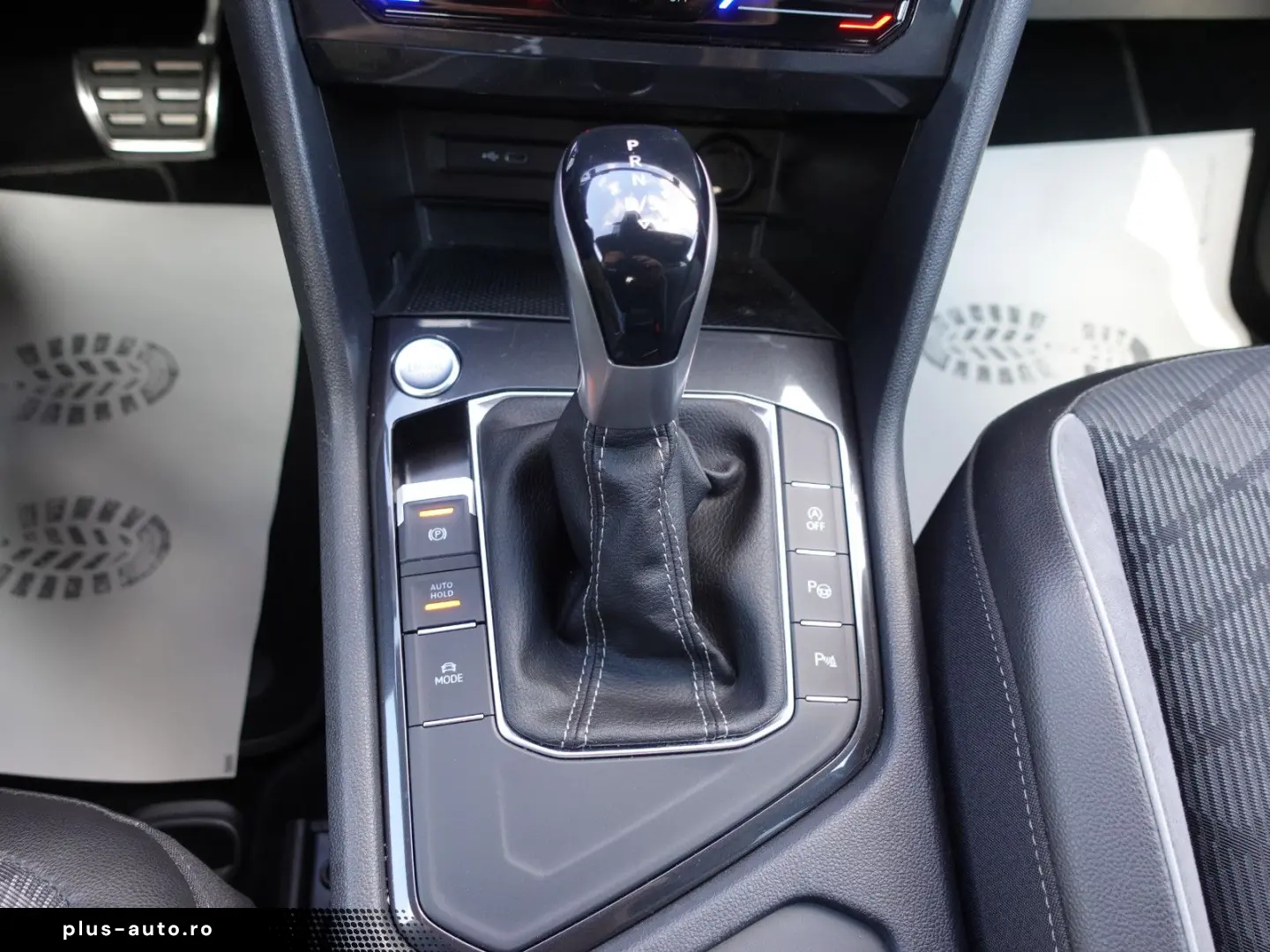 VW Tiguan 2 0 TDI DSG AHK Navi IQ-Matrix 3xR-Line