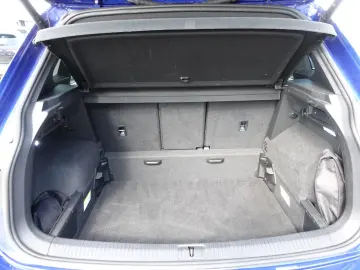 VW Tiguan 2 0 TDI DSG AHK Navi IQ-Matrix 3xR-Line