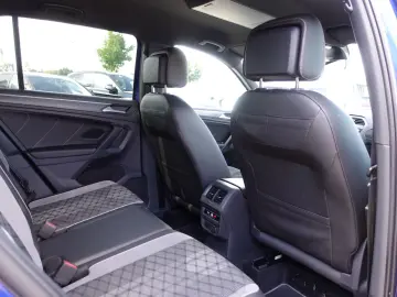VW Tiguan 2 0 TDI DSG AHK Navi IQ-Matrix 3xR-Line