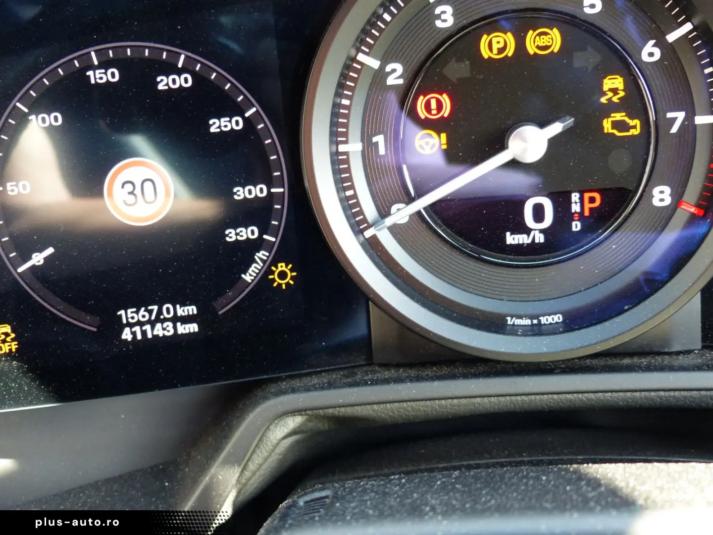 PORSCHE 992 Carrera 4 Cabriolet