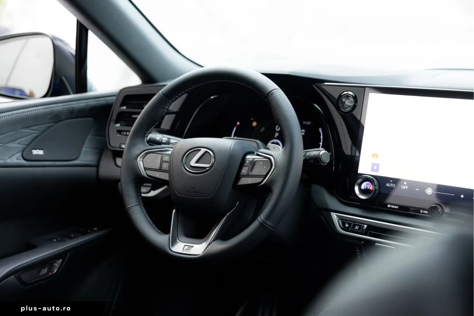 Lexus RX 500h   F Sport Line   Custom