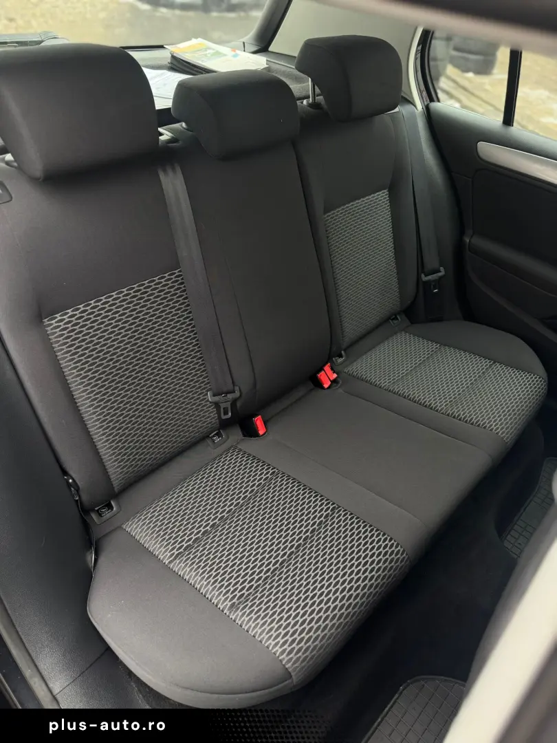 VOLKSWAGEN GOLF 1.6 MPI