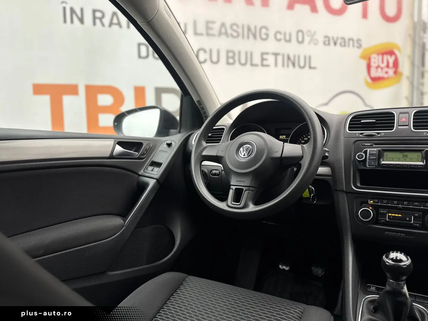 VOLKSWAGEN GOLF 1.6 MPI