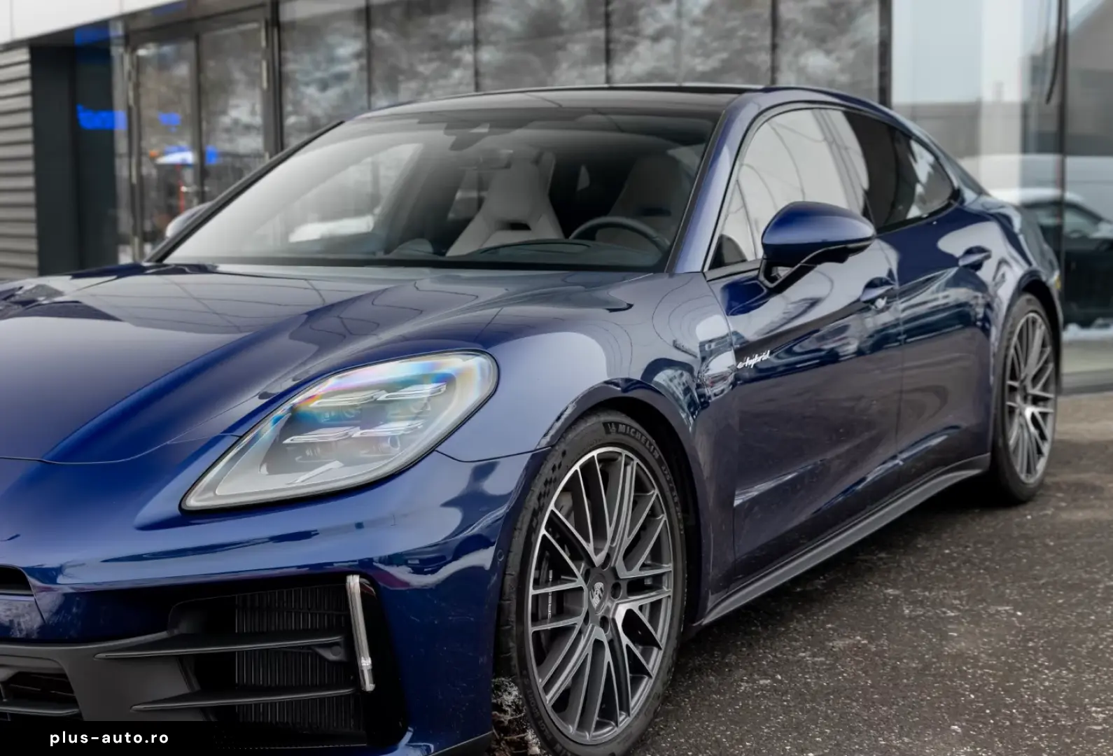 Porsche Panamera 4 E-Hybrid