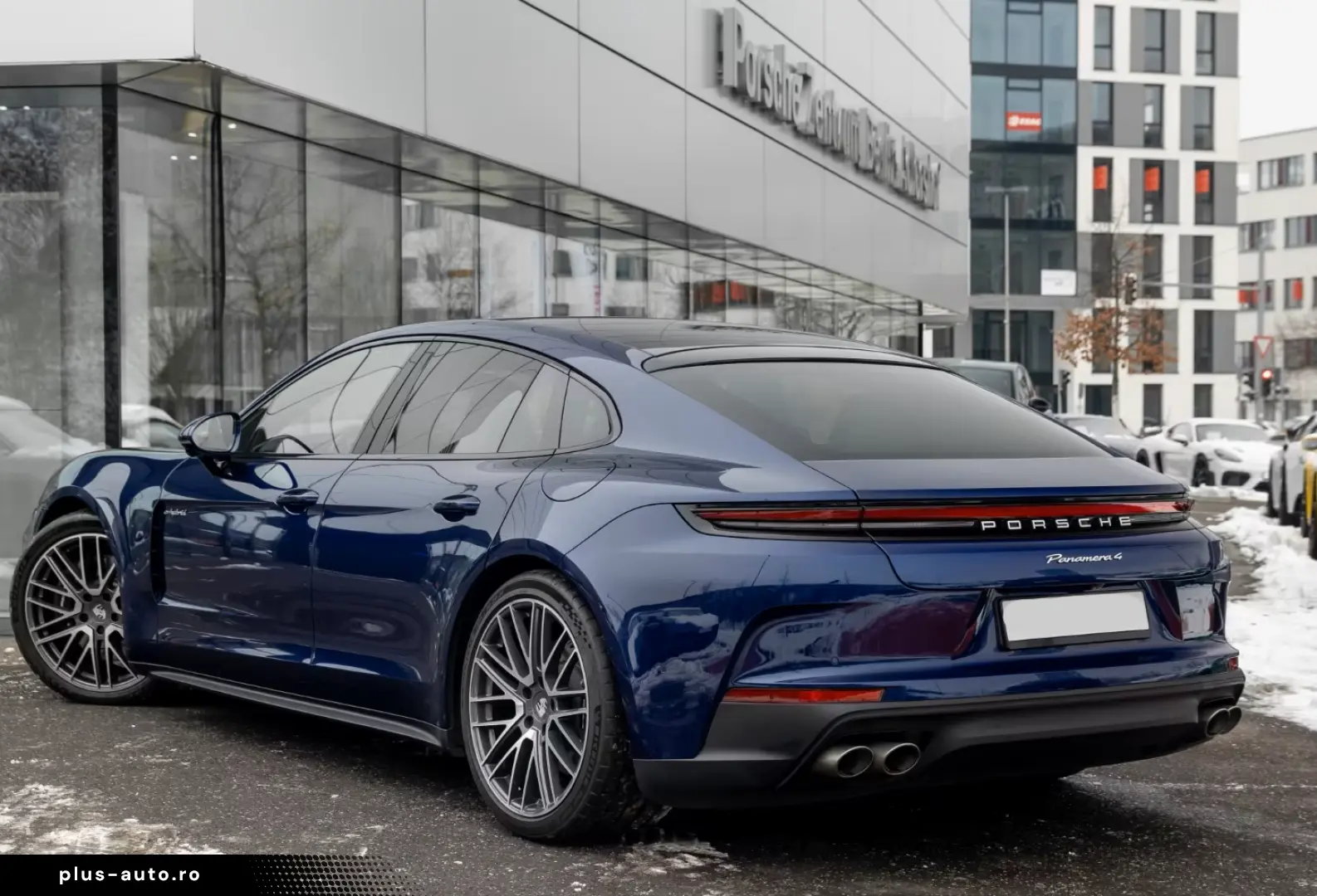 Porsche Panamera 4 E-Hybrid