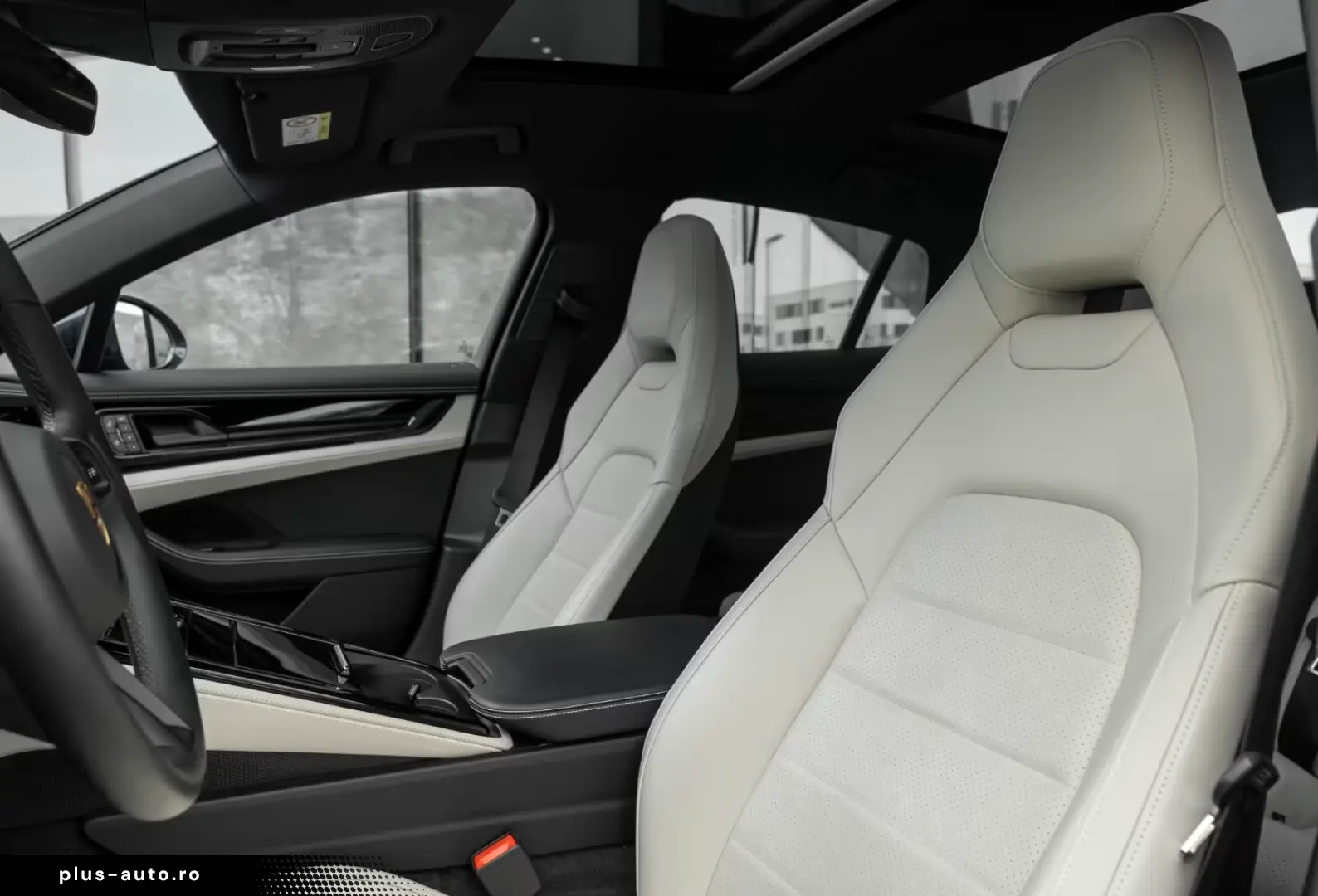 Porsche Panamera 4 E-Hybrid