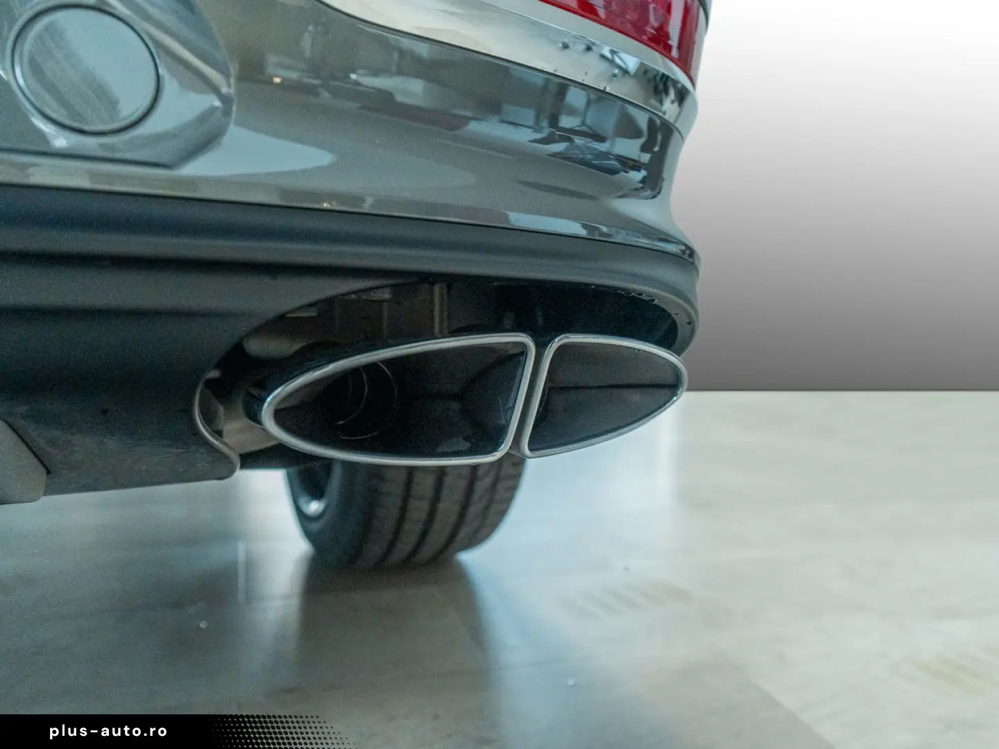 BENTLEY Bentayga Azure V8   Bentley Nürnberg