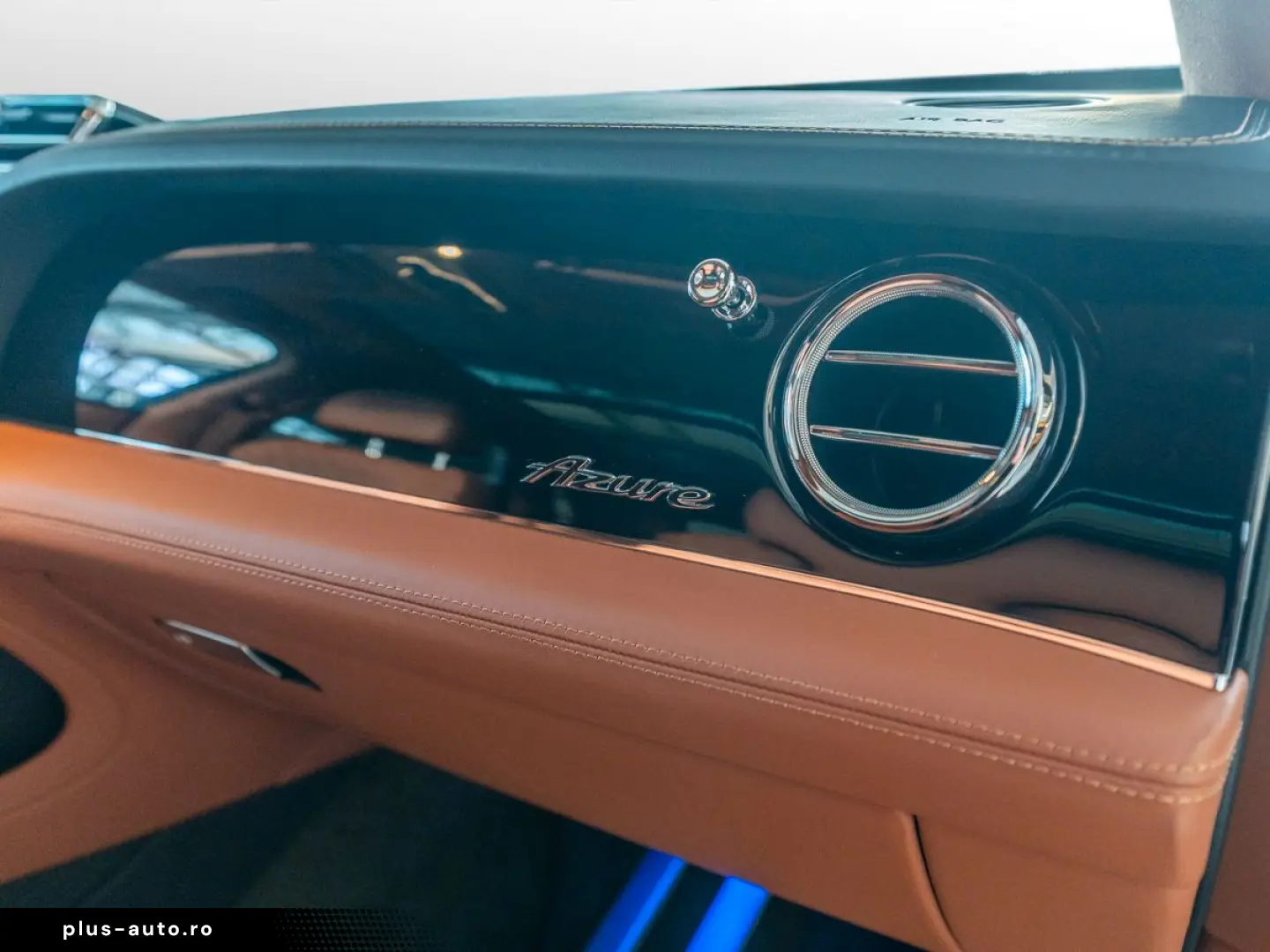 BENTLEY Bentayga Azure V8   Bentley Nürnberg