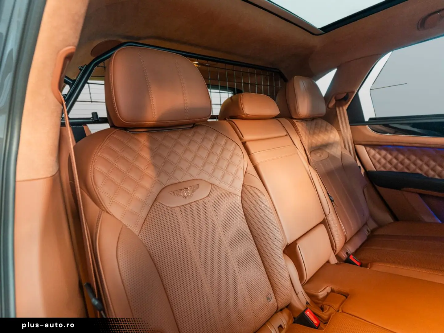 BENTLEY Bentayga Azure V8   Bentley Nürnberg