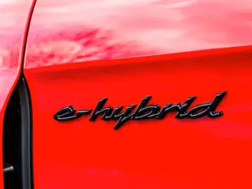 Porsche Panamera 4 E-Hybrid