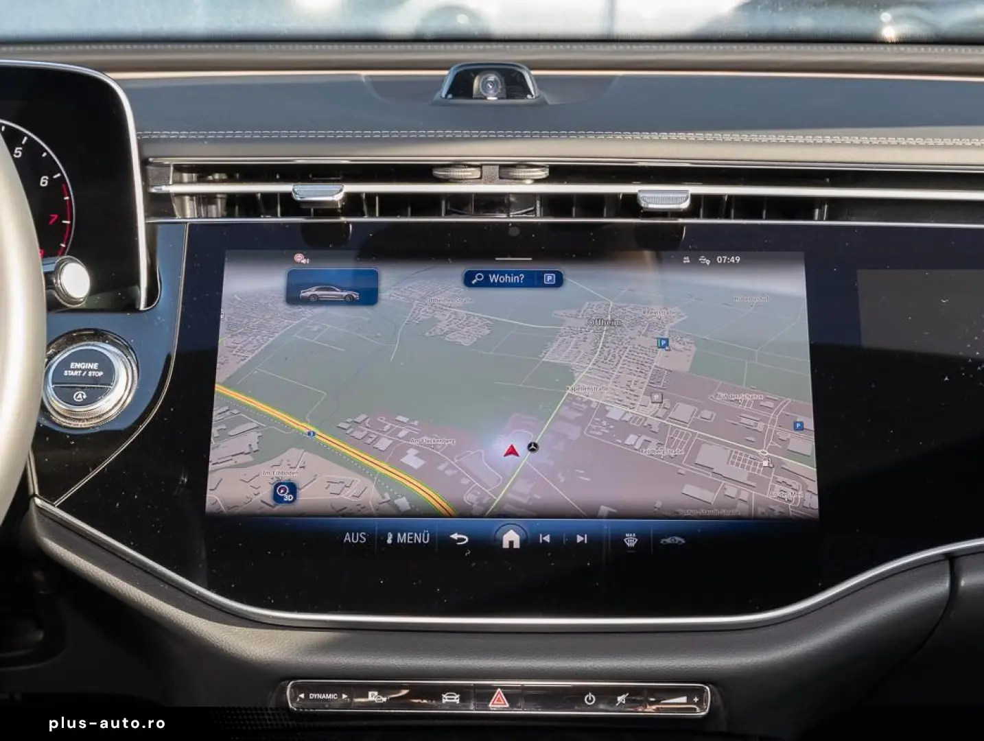 MERCEDES-BENZ E 200 Limousine   Display Dublu