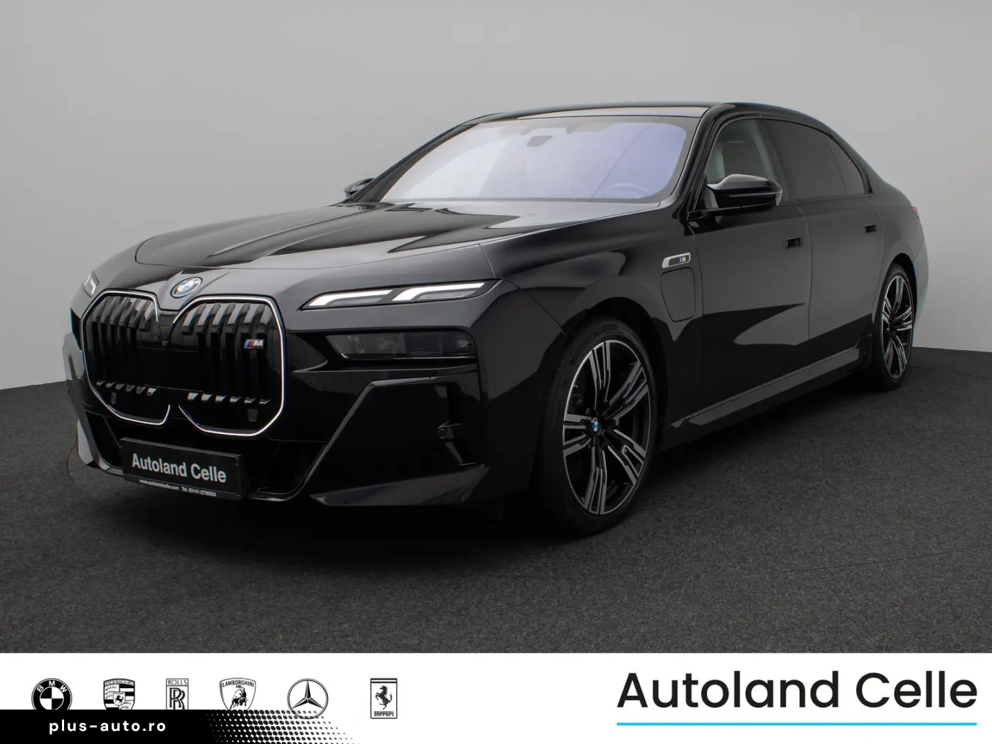 BMW M760e Sky Lounge B&W Fond Ent M-Performance Voll