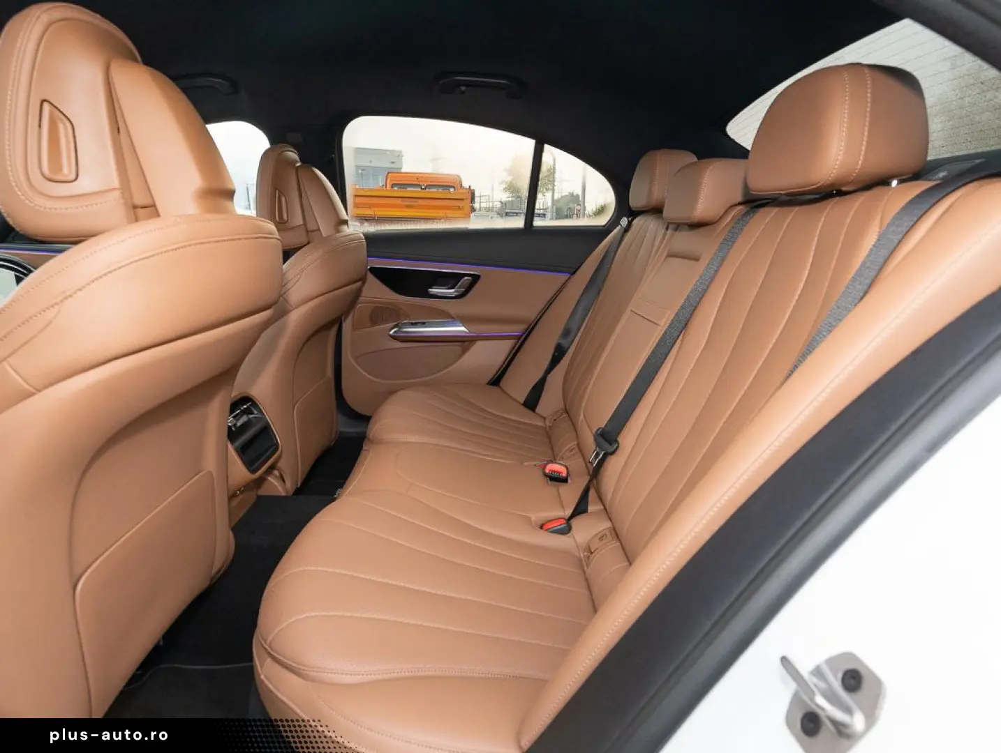 MERCEDES-BENZ E 200 Limousine SpurW ParkAss. LED SpurH Navi