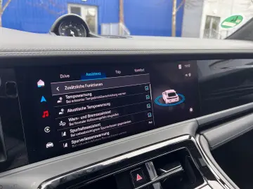 PORSCHE Panamera GTS · Burmester · Panorama · Hinterachs