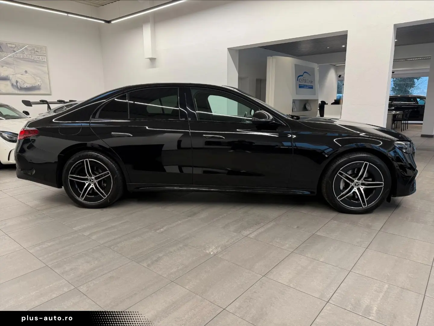 MERCEDES-BENZ E300de AMG Line  MwSt. MBUX Night Paket P.Dach