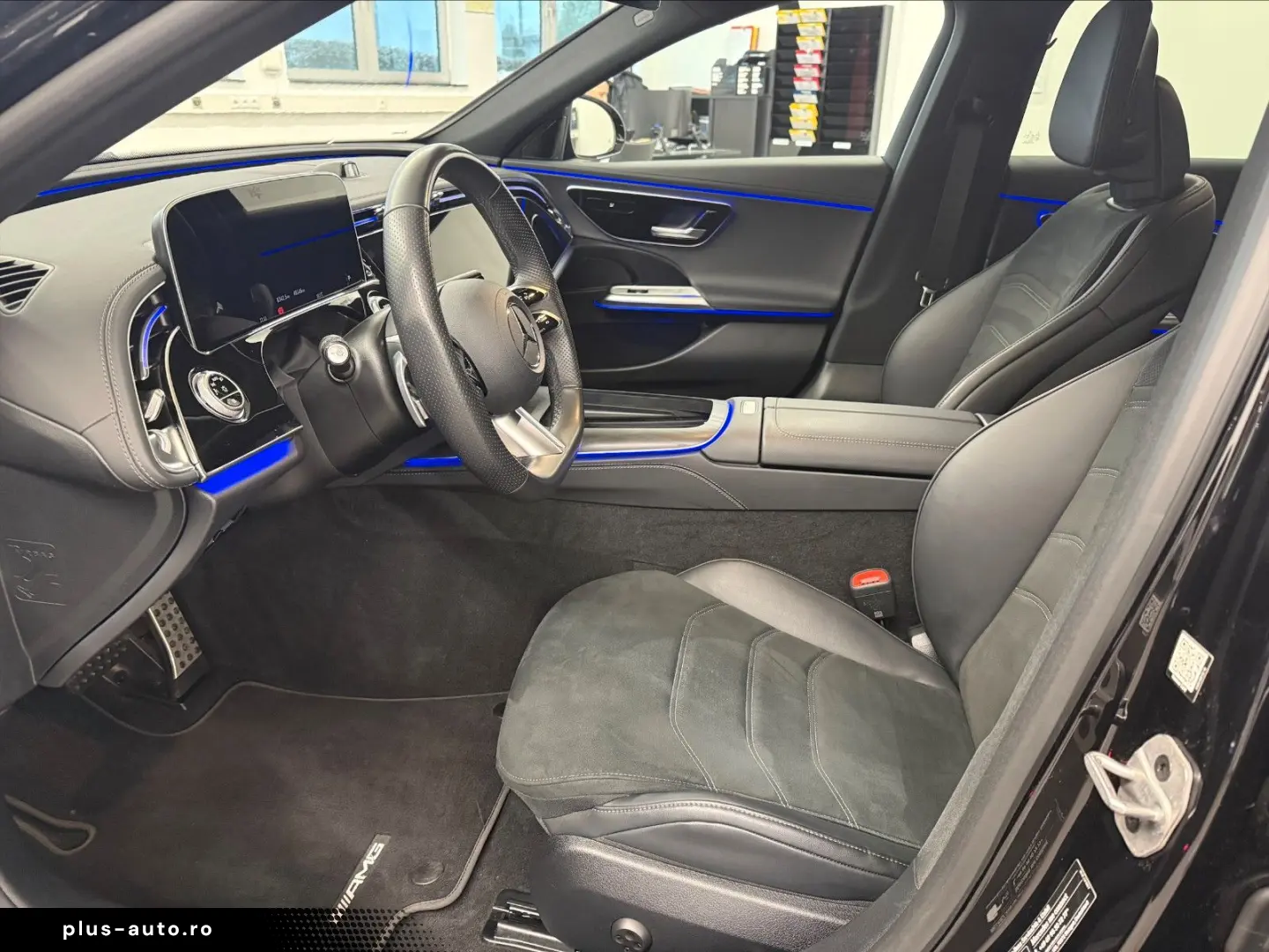 MERCEDES-BENZ E300de AMG Line  MwSt. MBUX Night Paket P.Dach