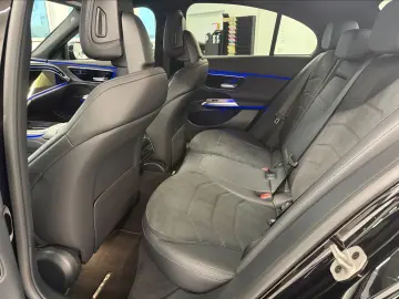 MERCEDES-BENZ E300de AMG Line  MwSt. MBUX Night Paket P.Dach