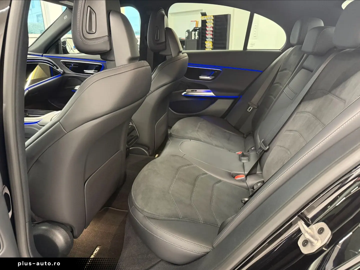 MERCEDES-BENZ E300de AMG Line  MwSt. MBUX Night Paket P.Dach