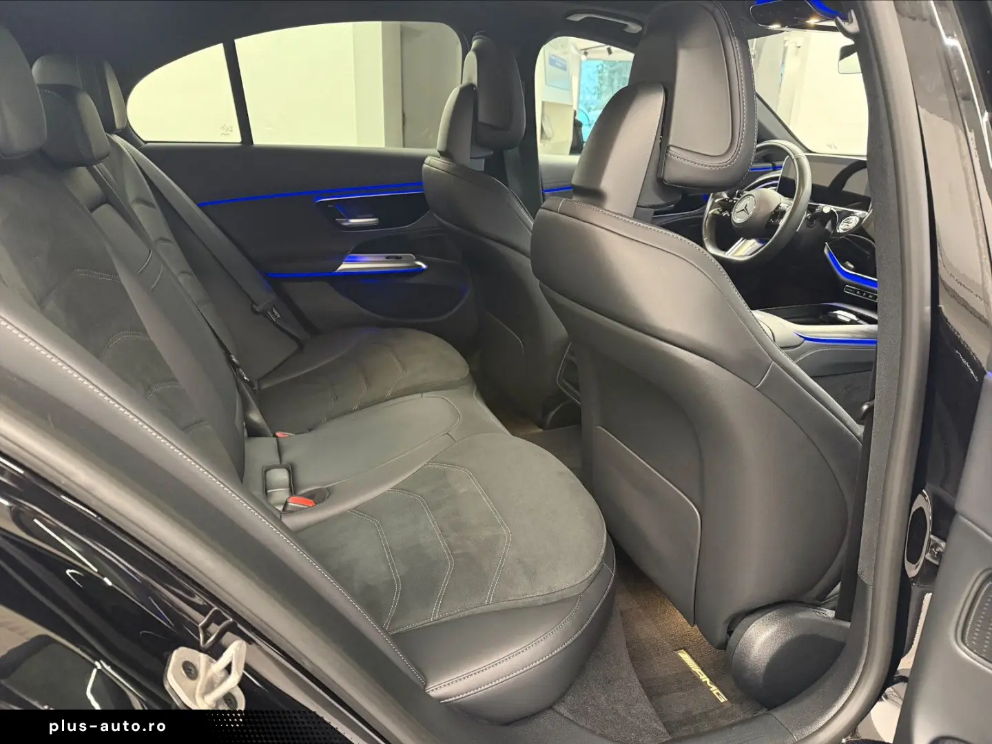 MERCEDES-BENZ E300de AMG Line  MwSt. MBUX Night Paket P.Dach