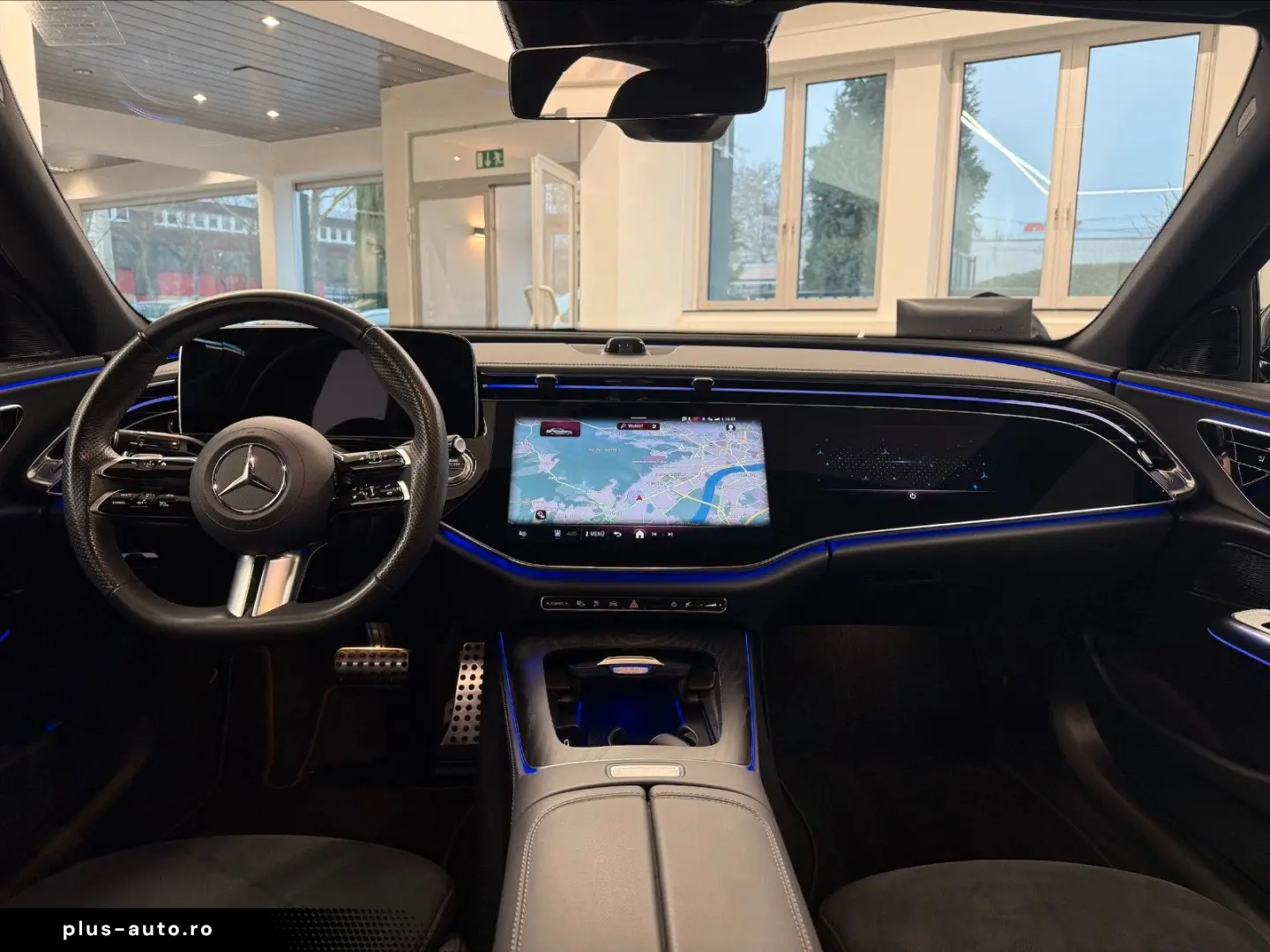 MERCEDES-BENZ E300de AMG Line  MwSt. MBUX Night Paket P.Dach