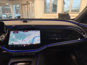 MERCEDES-BENZ E300de AMG Line  MwSt. MBUX Night Paket P.Dach