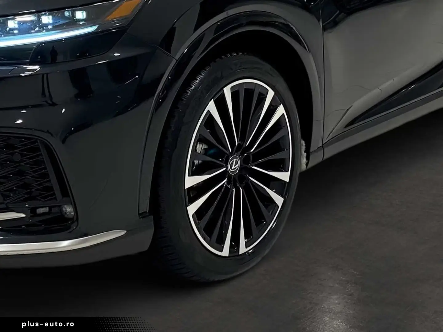 Lexus RX 450h   2.5 Plug-In Hybrid F-Sport Design