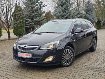 Opel Astra J 2011 1.7 CDTI 125 CP euro 5