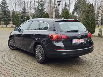 Opel Astra J 2011 1.7 CDTI 125 CP euro 5