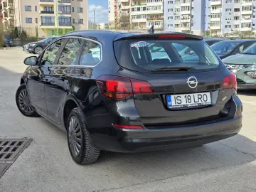 Opel Astra J 2011 1.7 CDTI 125 CP euro 5