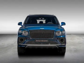 BENTLEY Bentayga EWB Azure V8  Touring Spec Comfort Spec