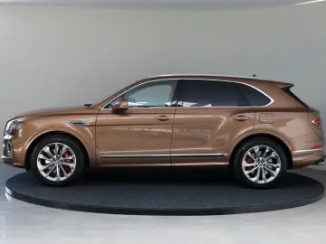 BENTLEY Bentayga Azure