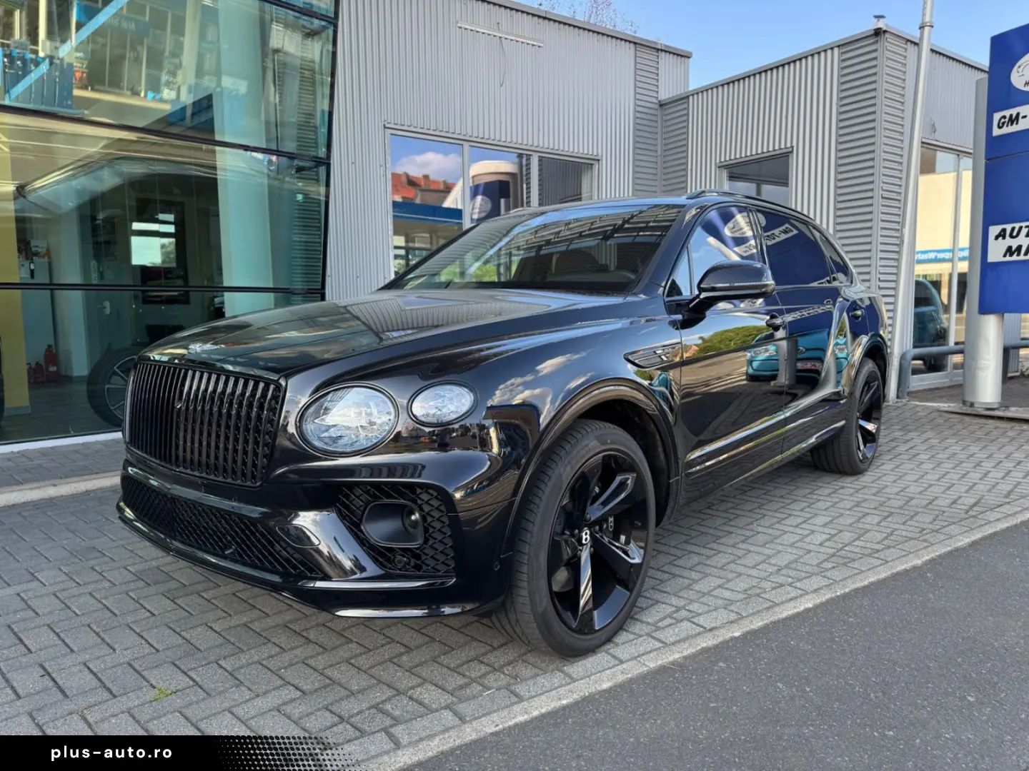 BENTLEY EWB Azure 4WD First Edition Blackline TV Mulli