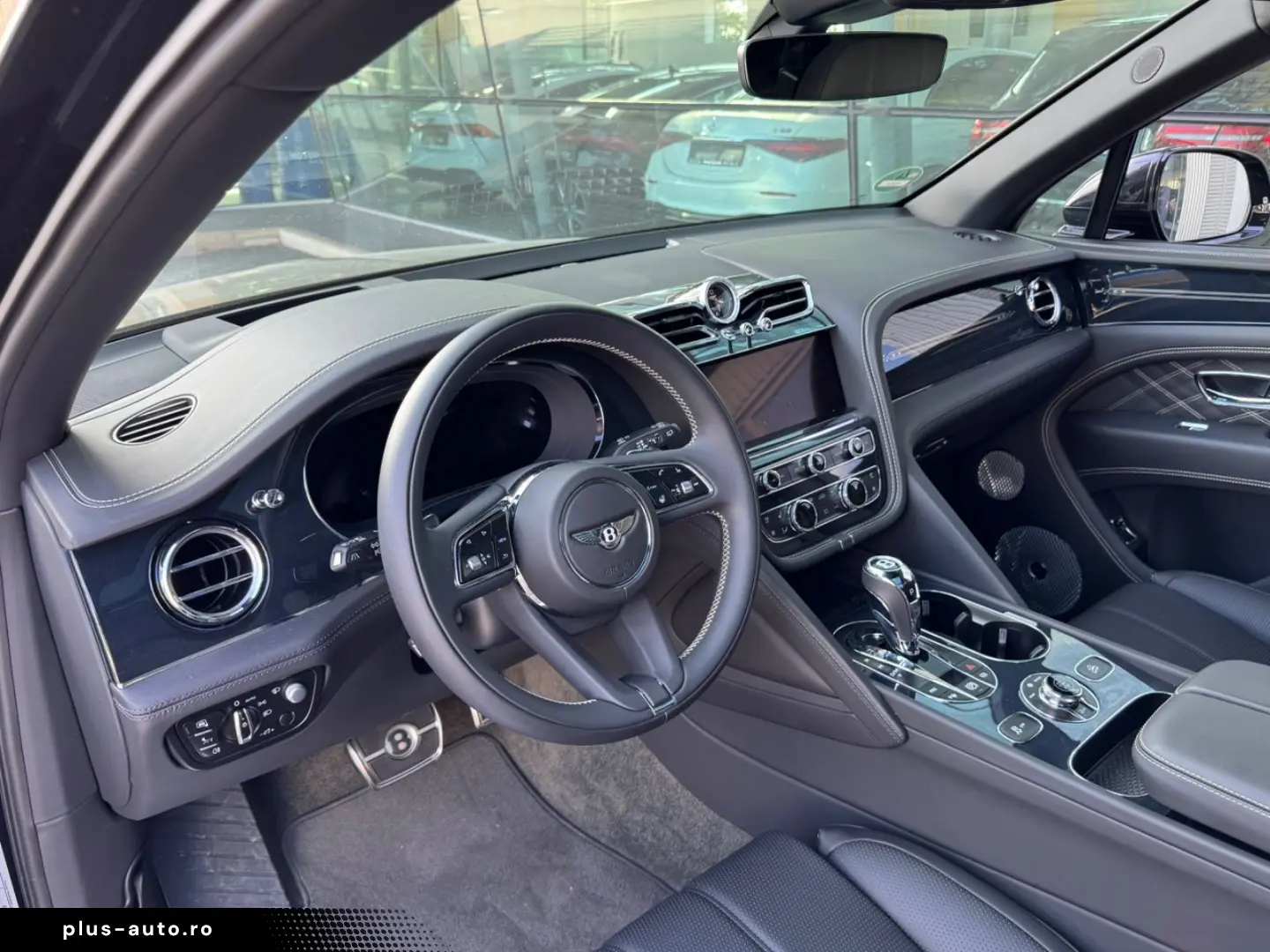 BENTLEY EWB Azure 4WD First Edition Blackline TV Mulli