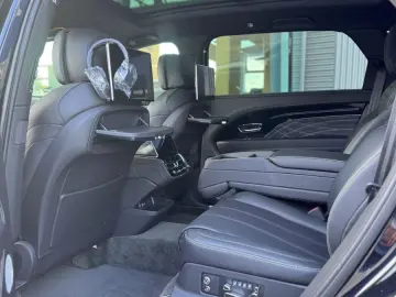 BENTLEY EWB Azure 4WD First Edition Blackline TV Mulli