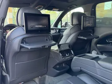 BENTLEY EWB Azure 4WD First Edition Blackline TV Mulli