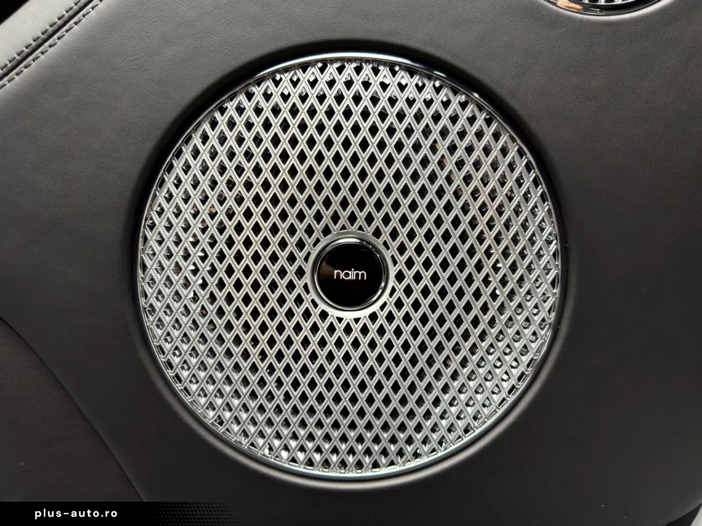 BENTLEY Bentayga V8 EWB BLACKLINE PANO NAIM 22  FULL PPF