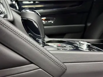 BENTLEY Bentayga V8 EWB BLACKLINE PANO NAIM 22  FULL PPF