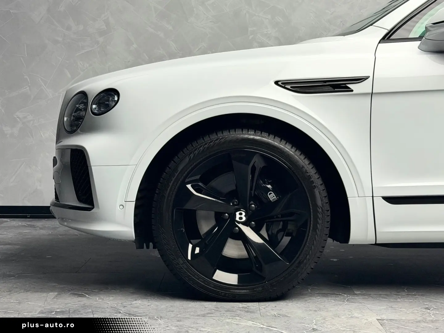 BENTLEY Bentayga V8 EWB BLACKLINE PANO NAIM 22  FULL PPF