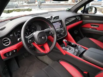 BENTLEY Bentayga V8 S  NAIM Carbon Styling