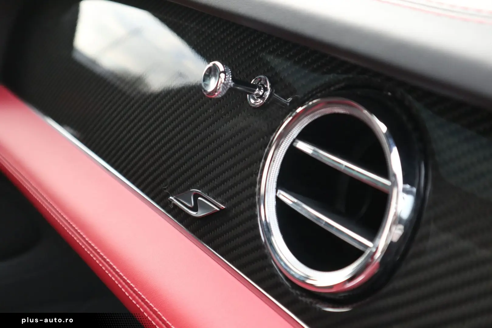 BENTLEY Bentayga V8 S  NAIM Carbon Styling