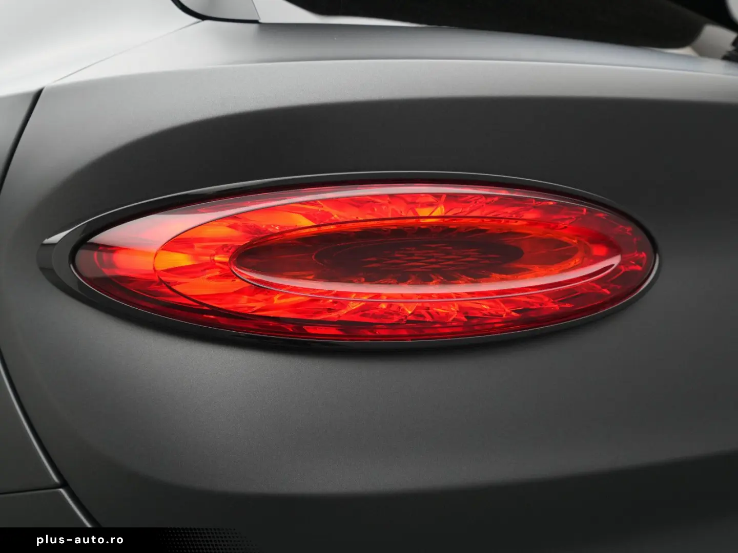 BENTLEY Bentayga S V8 Satin Ceramic Naim Mandarin