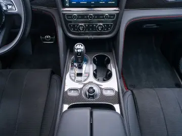 BENTLEY Bentayga S V8   Bentley Nürnberg