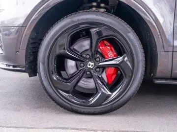 BENTLEY Bentayga S V8   Bentley Nürnberg