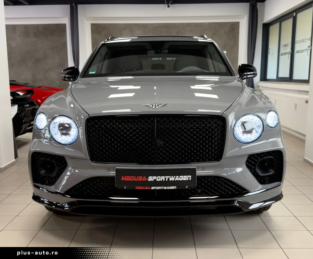 BENTLEY BENTAYGA V8 S CARBON NAIM MASSAGE PANO FULL!