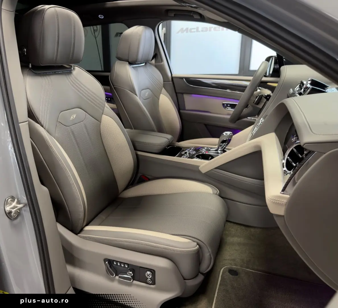 BENTLEY BENTAYGA V8 S CARBON NAIM MASSAGE PANO FULL!