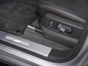 BENTLEY Bentayga S V8  Touring Spec NAIM Comfort Seats