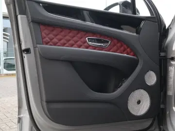 BENTLEY Bentayga V8 S  Mansory Komplettumbau