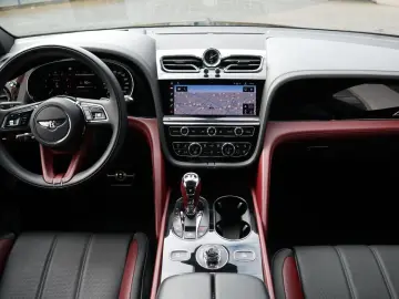 BENTLEY Bentayga V8 S  Mansory Komplettumbau
