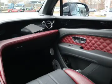 BENTLEY Bentayga V8 S  Mansory Komplettumbau