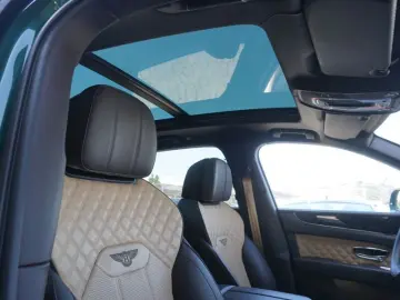 BENTLEY Bentayga 3 0 V6 Hybrid 4WD Aut.  TOPAUSSTATTUNG